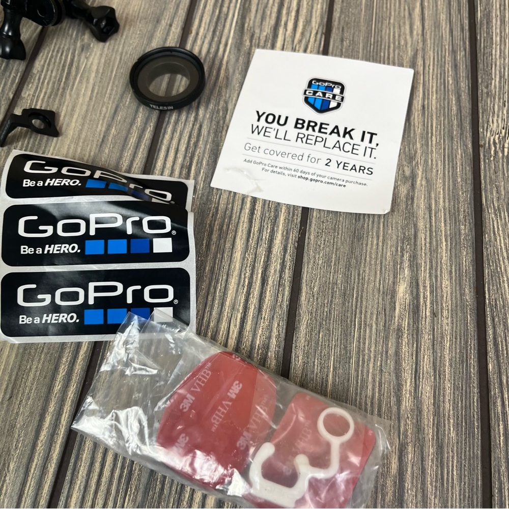 GoPro Black Accessory Kit - Picture 7 of 9